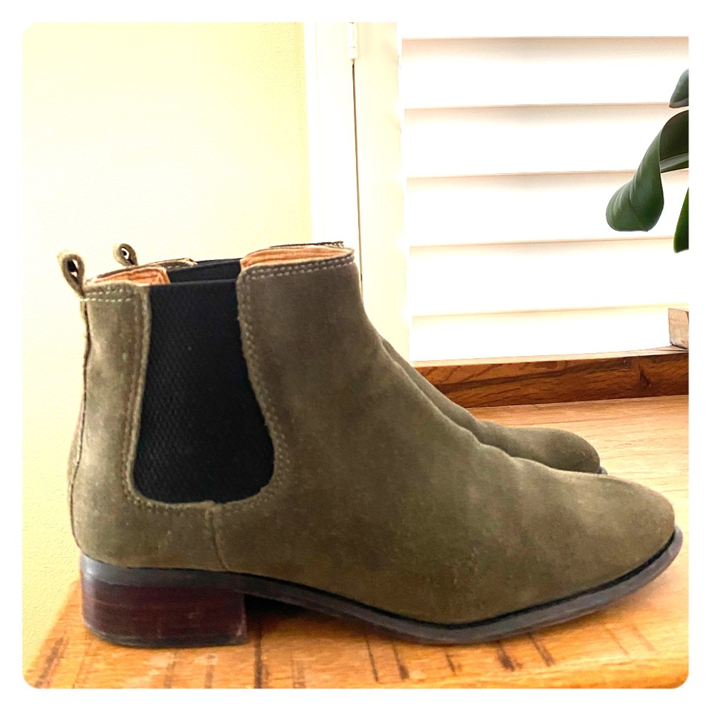 Nine West booties